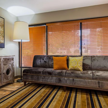 Best Western Shenandoah Inn Newnan Bagian luar foto