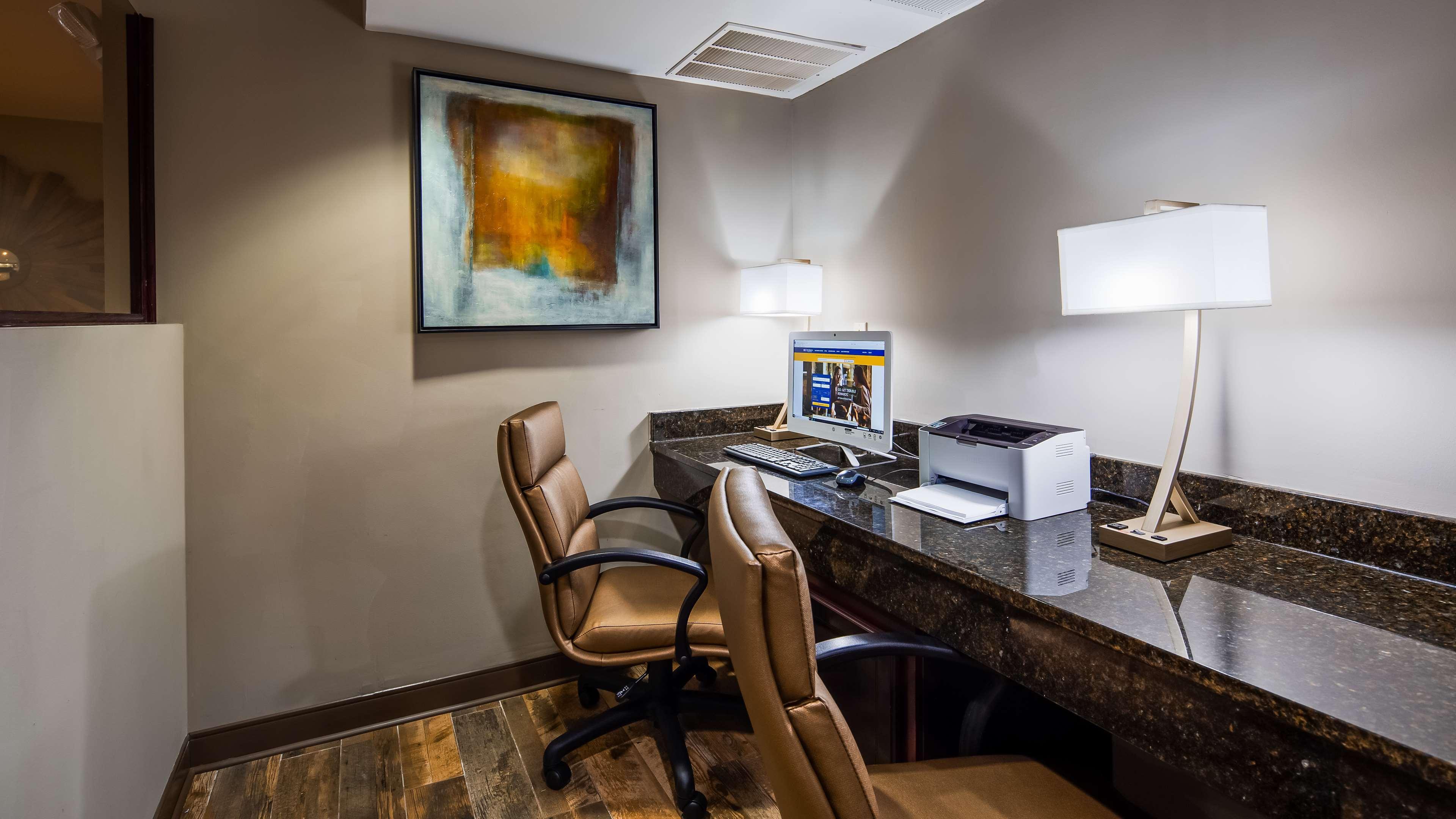 Best Western Shenandoah Inn Newnan Bagian luar foto