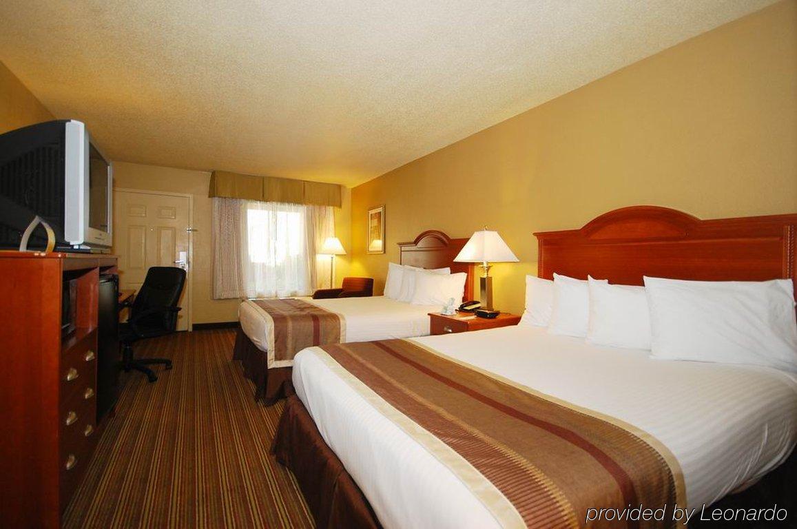Best Western Shenandoah Inn Newnan Bagian luar foto